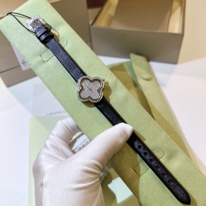 VAN CLEEF ARPELS Watches - Click Image to Close